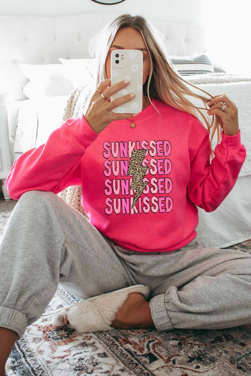 Graphic Sweatshirt | Sunkissed