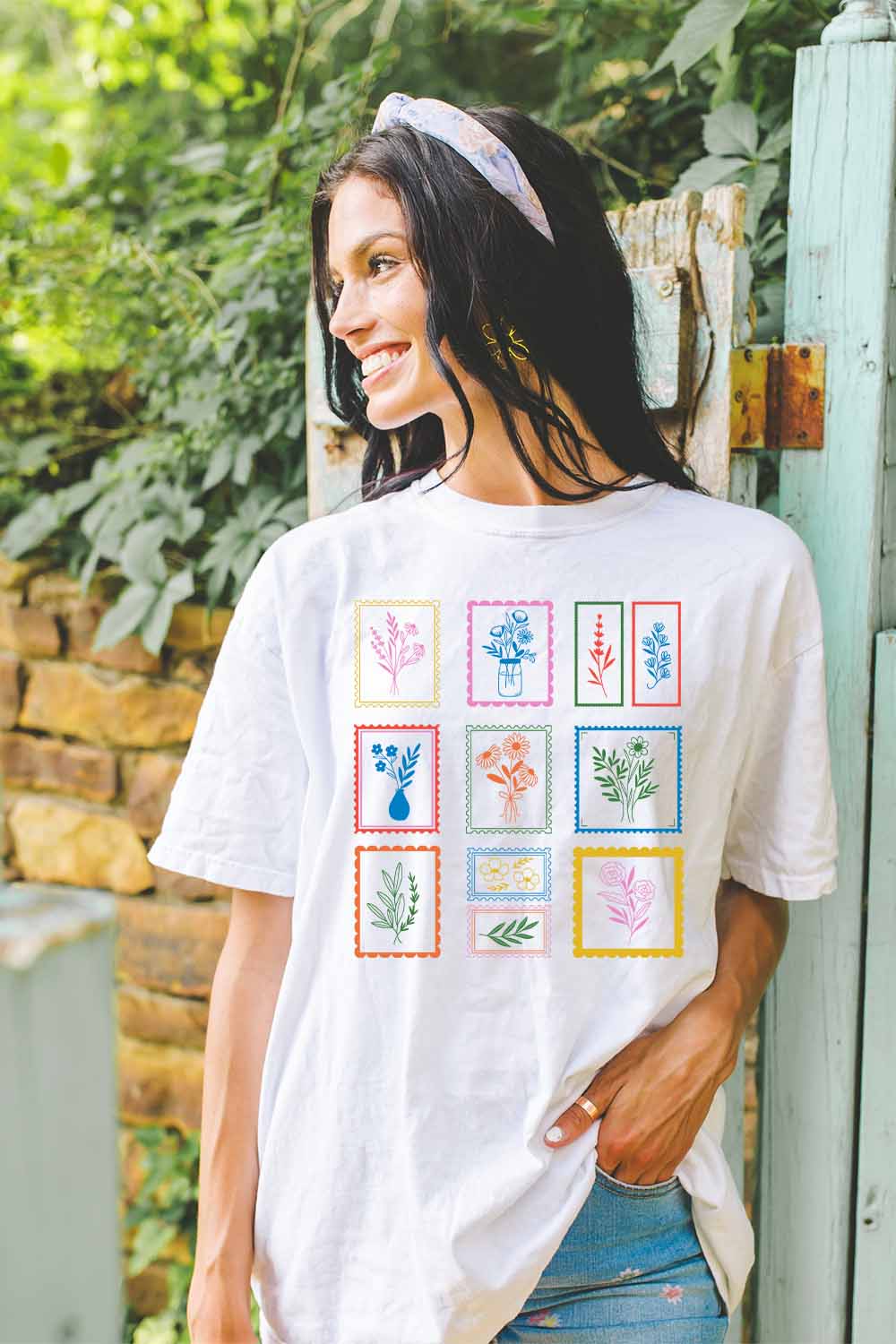 Women Graphic Tee | Flower Stamps